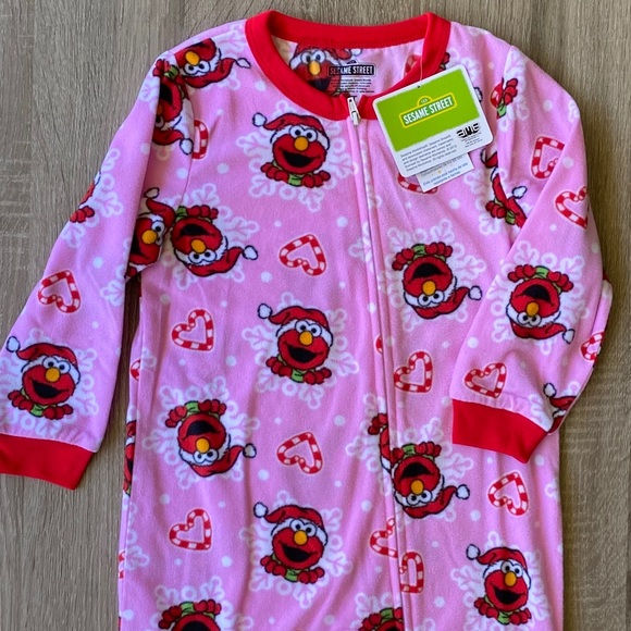 elmo footie pajamas